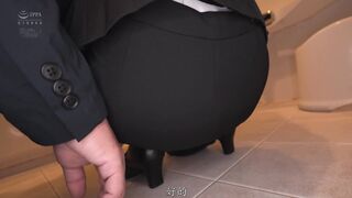 CLUB-833 [中文字幕] 美咲かんな - 一流酒店女的上品淫屄超激活塞中出RAPE亂交映像