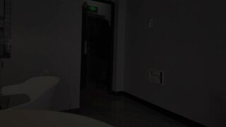 小悠yo_白虎萝莉圣诞节上门送逼_白浆乱流疯狂抽搐