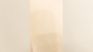 白虎长腿御姐，穿著性感高跟啪啪内射，鲍鱼虽然黑了点但还是好看的