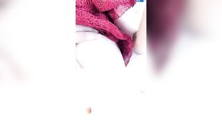 【夜欢蒋先生】新下海的小情侣，极品骚货，超清画质，加藤鹰之手抠得水流一床，后入蜜桃臀刺激带感
