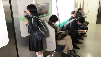 SDDE-535 墙壁！桌子！椅子！一所人人都爱的名校，在这里，未经修饰的男性生殖器会突然冒出来。“东京都市吸吮学校”毕业典礼 ~我的毕业典礼~ 特邀嘉宾：户田真琴