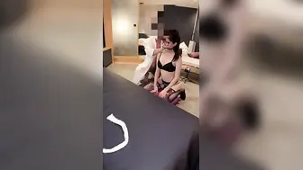 反差眼镜母狗 整天疯狂抽插做爱