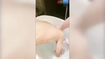 京城千金大小姐·呕吐调教拜金男奴