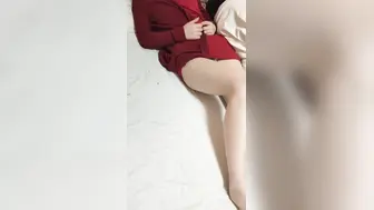 和妹妹玩真心话大冒险，没想到妹妹一直输，一直选大冒险，结果……