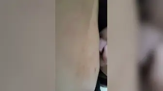 【姐弟乱伦】火遍外网的延边姐弟事件_兄妹相依为命_亲妹妹给哥哥口交足交换取零花钱_完整高清版