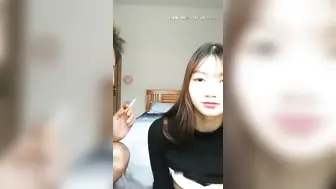 【姐弟乱伦】爸妈出去玩换妻姐弟俩在家里搞乱伦