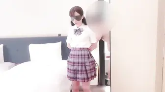 反差清纯少女 优咪 像小母狗一样被调教的女大学妹