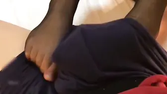约啪黑丝美乳大学生-可爱的少女有著白虎嫩逼，操起来太舒服了