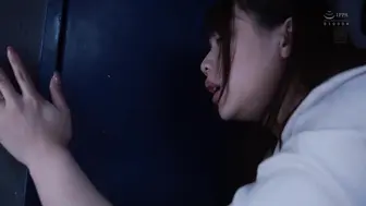 JUR-514 [中文字幕]朋友吹嘘说他每周和妻子做爱三天，我说我每周做爱五天，每天四次，总共射精 20 次，然后我把他的妻子睡了。。一乃あおい