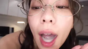 PRED-799 [无码中文字幕]一起来变成变态吧 与公司同事逢花小姐通过小号相识 暴露秘密性癖并成为中出炮友的日常 山岸逢花