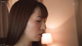 URE-093 [中文字幕] 为满足丈夫对双峰欲念，妻子携蜜友归家，真人演绎逢见梨花的魅惑邀约。- 逢见梨花 #小花暖 #少女 #cosplay #中出