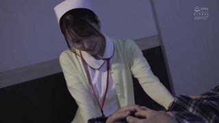 CAWD-589 [中文字幕] 伊藤舞雪 - 和病房傳聞中的專職夜班可愛又巨乳又性感護士“伊藤“，我偷看到她每天晚上單手拿著手電筒，巡迴性處理累積許久的患者…