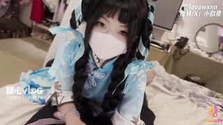 [糖心Vlog] 王者荣耀 西施妹妹嫩穴榨精 饥渴欣奈cos西施深喉侍奉哥哥肉棒 骑在鸡巴上主动骑乘被内射 - 小欣奈