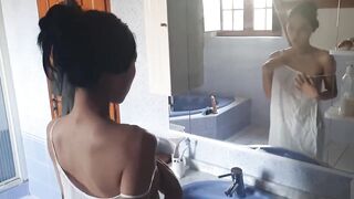 【网红刘玥】浴缸里的新高潮
